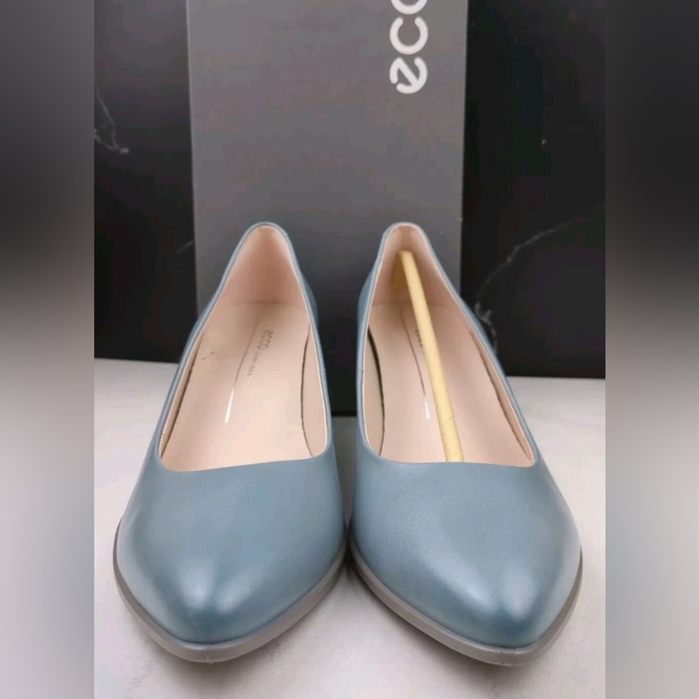 Ecco Women's Shape 45 Pointed Closed Toe Kitten Heel Steel Blue EU41/US 10-10.5 - Picture 8 of 9